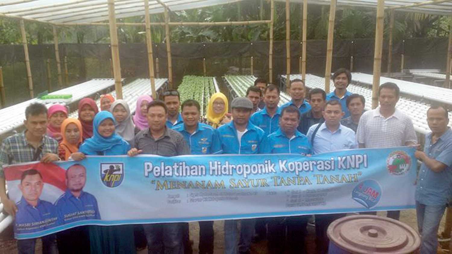 Jawab Tantangan Ketahanan Pangan DPD KNPI Sumut Cetak 1000 Pemuda Tanam Sayur Hidroponik