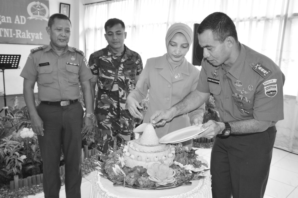 Pendam I/BB Peringati HUT Ke-65 Penerangan TNI AD