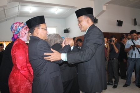 Sidang Paripurna, Pasangan Idaham-Timbas Banjir Ucapan Selamat
