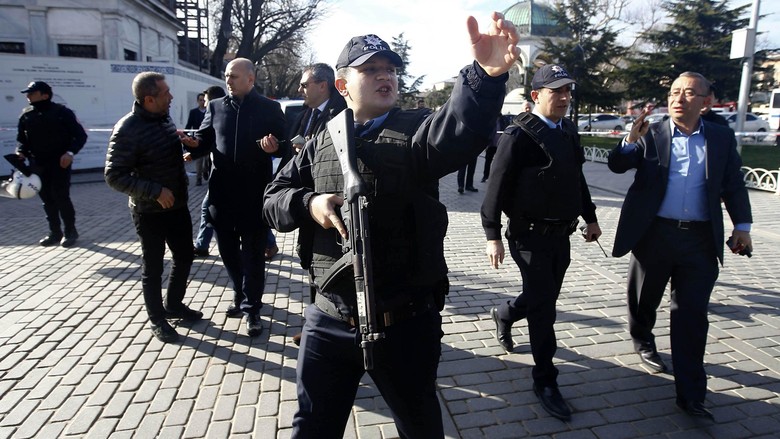Turki Menduga ISIS Dalangi Ledakan di Istanbul Dekat Hagia Sophia