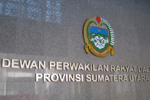 Pemadaman Ganggu Aktifitas Masyarakat, DPRD Pertanyakan Keberadaan SUTT di Kawasan Pabrik Kayu