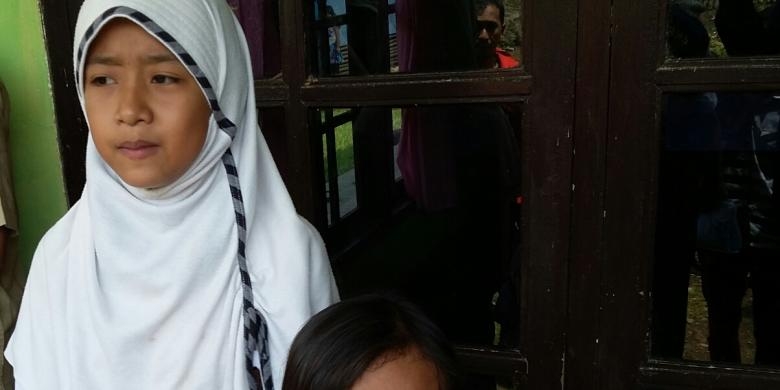 7 Tahun Bocah SD Rawat Ibunya Sakit Jiwa Seorang Diri