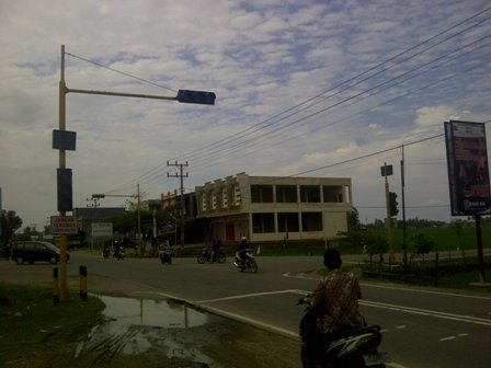 Traffic Light Perempatan Kantor Pemkab Pijay tak Berfungsi