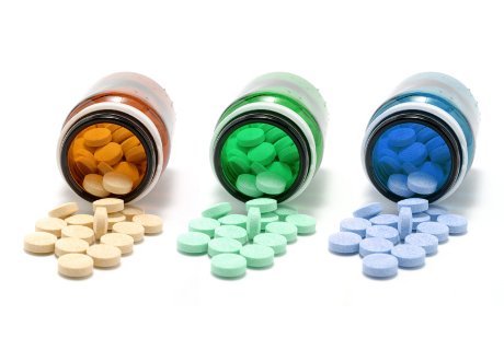 2016, Obat-Obatan Luar Tak Gampang Masuk Sumut