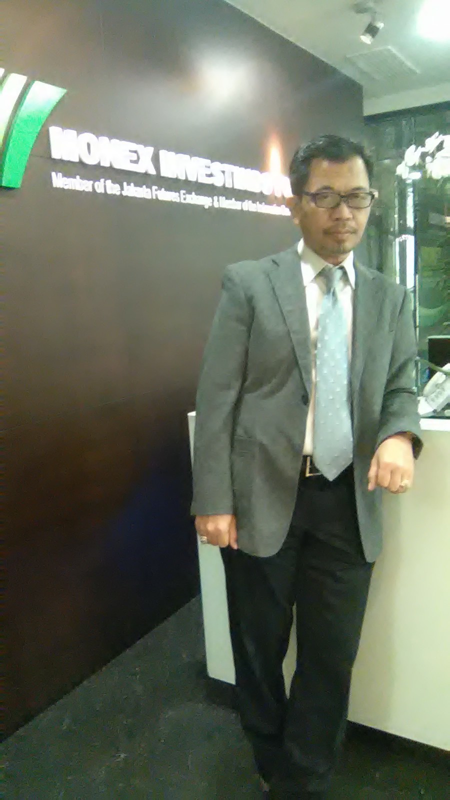 Peran Monex di Futures Trading