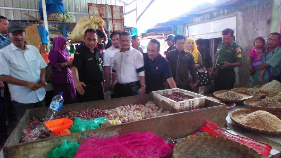 80 Persen Pedagang Setuju Renovasi Komisi C DPRD Medan Kunjungi Pasar Kemiri