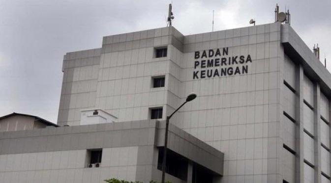BPK  Sumut Serahkan LHP ke Pemko Medan, Ditemukan Kejanggalan Pemahalan Harga