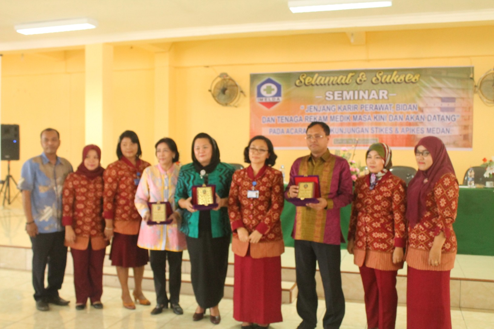 Bahasa Faktor Penting Bagi Perawat Hadapi MEA