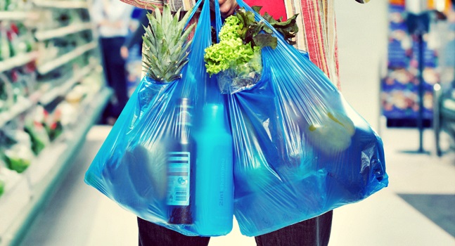 Duta Lingkungan: Belanja Praktis tanpa Kantong Plastik