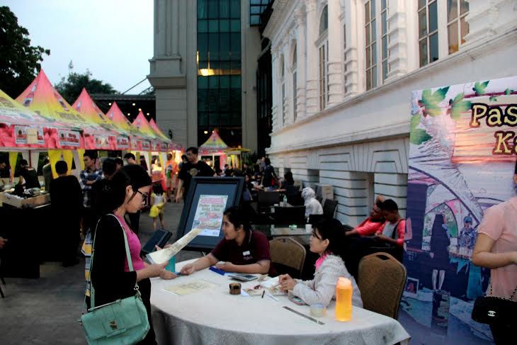 Pasar Malam Kaki Lima Ala Grand Aston Medan