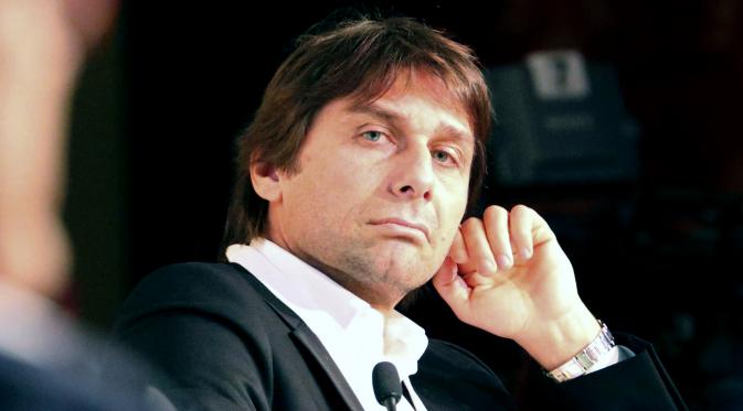 Conte Tiga Kali Operasi Demi Wujudkan Rambut Impian