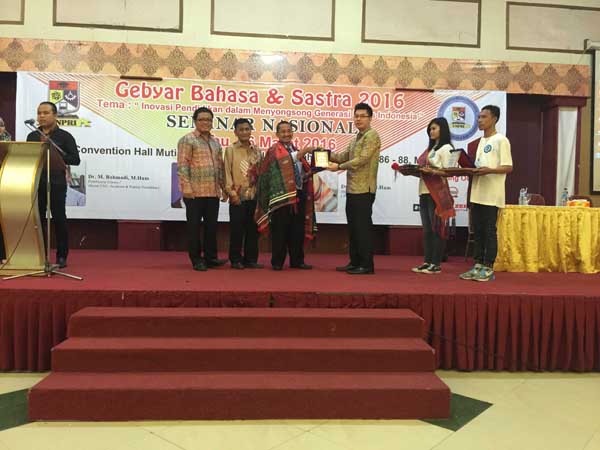 FKIP UNPRI Gelar Gebyar Bahasa dan Sastra 2016