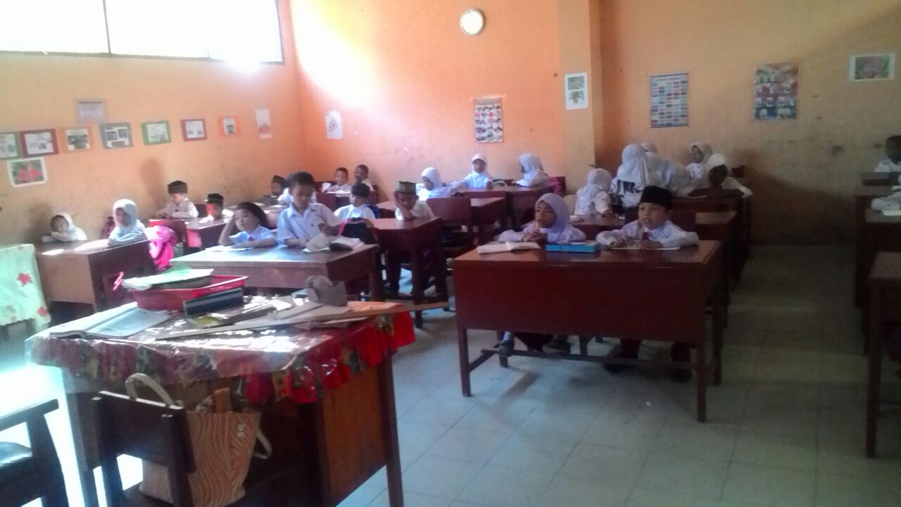 Ketika Anak Pengungsi Rohingya Bersekolah