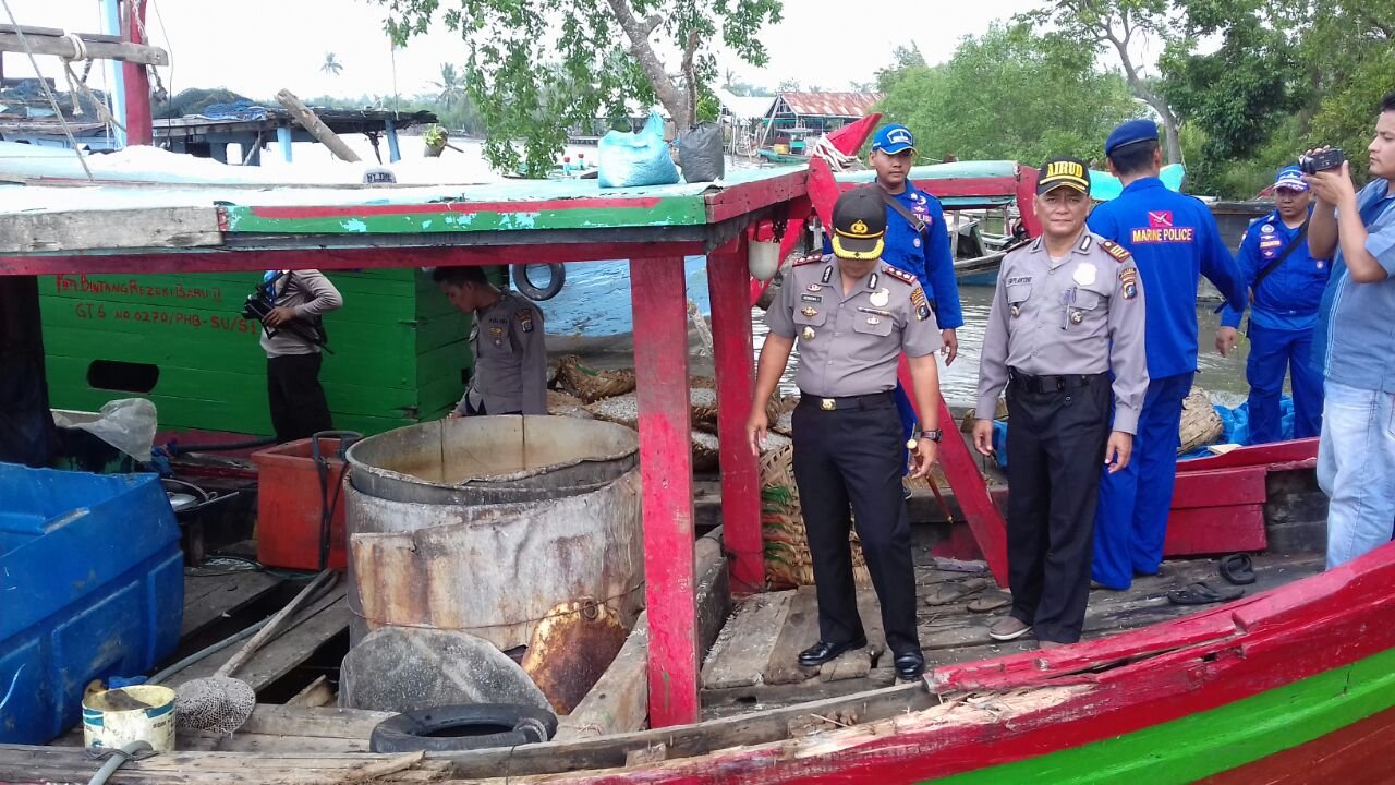 2 Kapal Trawl Pengusaha Belawan  Diamankan Polair Sergai