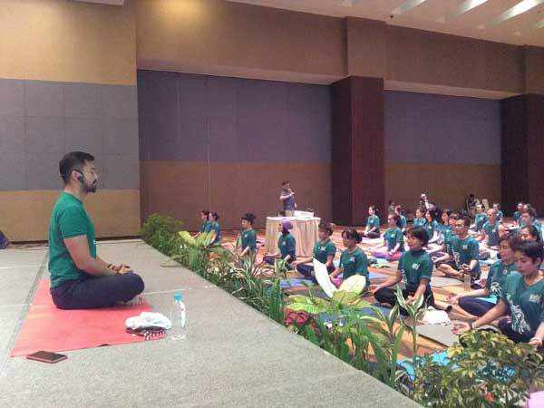 Sehat Dengan Yoga Bersama Anjasmara