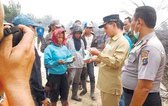 Bupati Tapsel Blusukan, Semua Harapan Rakyat Tercurahkan
