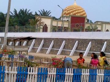 Pembangunan Masjid Al Hadi Afdeling VI Kebun Marihat Tahap  Finishing