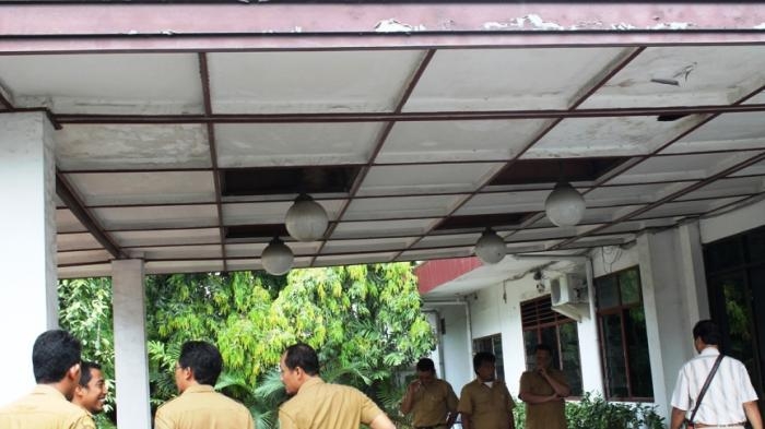 Sekda Hasban Segera Kunjungi Gedung Bapemmas yang Banyak Hancur