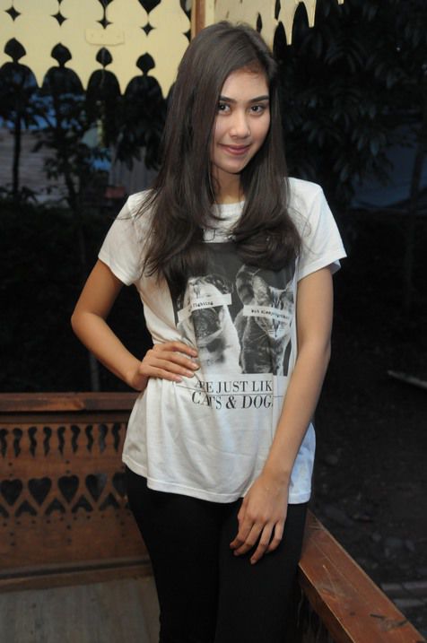 Syahnaz Sadiqah  Nangis Pertama Kali  Lihat Kabah