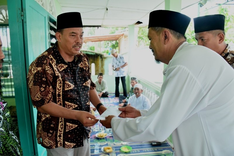 Peletakan Batu Pertama Pembangunan Masjid AR Rahmad