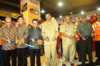 Plt Gubsu Resmikan Peluncuran Produk Layanan Internet