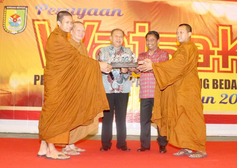 Sergai Peringati Waisak 2560 Momen Peringatan Waisak, Kebersamaan dan Kerukunan Akan Tetap Terjaga