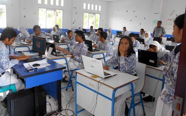 Hari Ini, 273.187 Siswa SMP Ikuti UN, Abyadi: Ombudsman Laporkan Kecurangan ke Mendiknas
