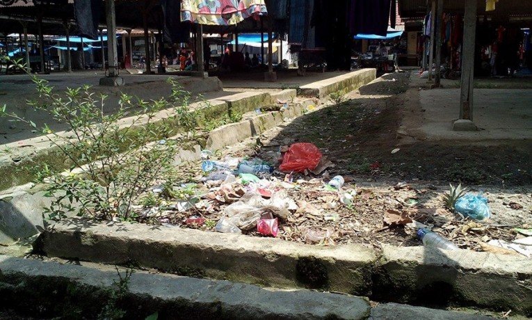 Pasar Panei Tongah Jorok, Pembeli Sepi