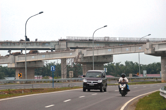 Pembangunan Infra Struktur di Pinggiran Kota Minim