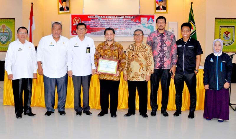 Bupati Soekirman Ajak Siswa Biasakan Diri Praktikkan Empat Pilar