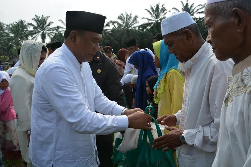 Wabup H Zainuddin Mars Tepung Tawari 48 Tenaga Kesehatan