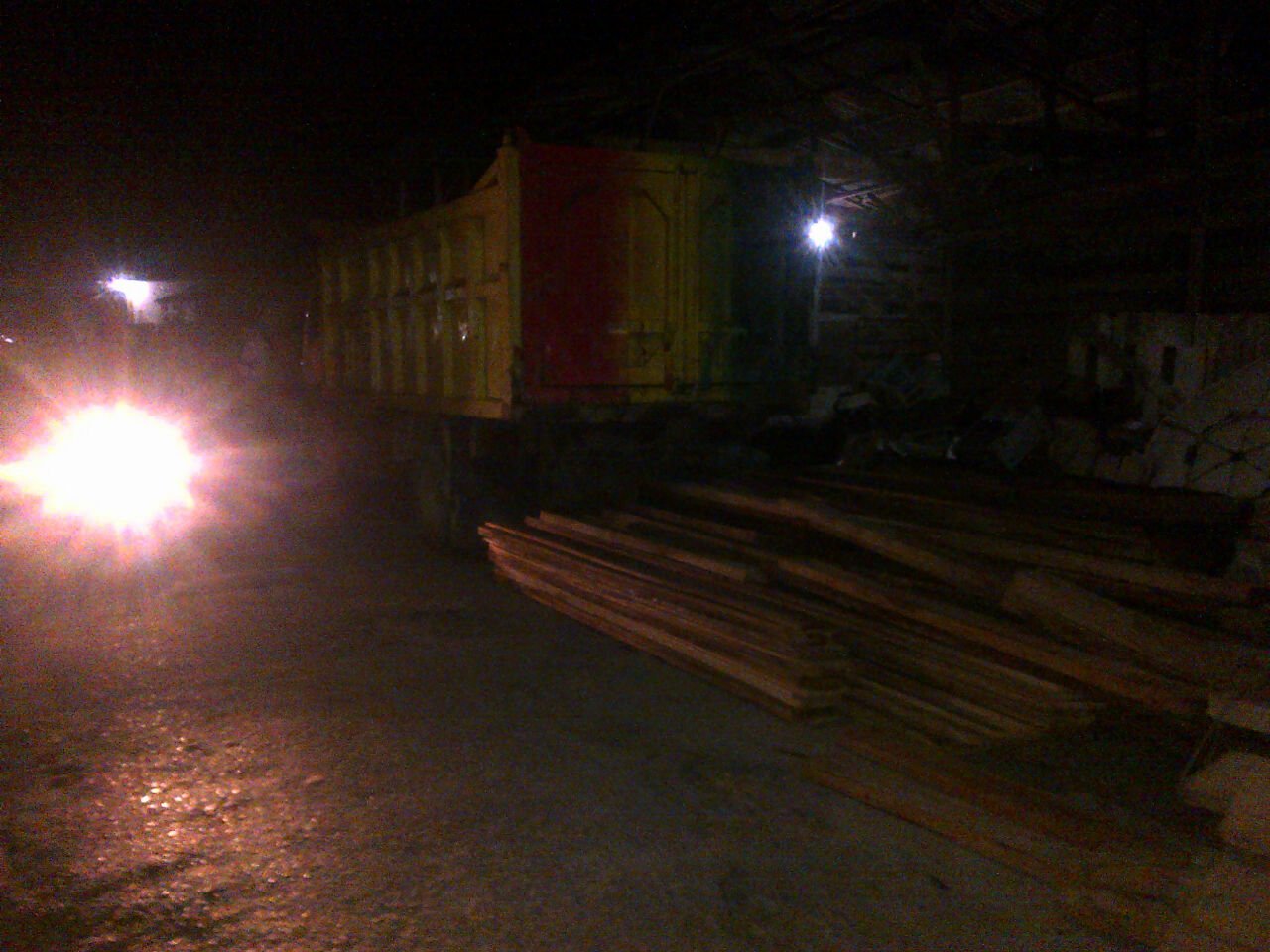 4 Kubik Kayu Ilegal Milik  Oknum Polisi Diamankan