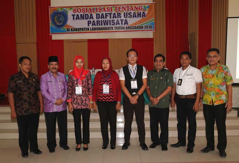 Sekdakab Buka Acara Sosialisasi Perizinan Tanda Daftar Usaha Pariwisata