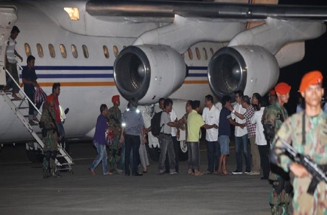 Bayar Rp 14,2 Miliar, 10 WNI Dibebaskan