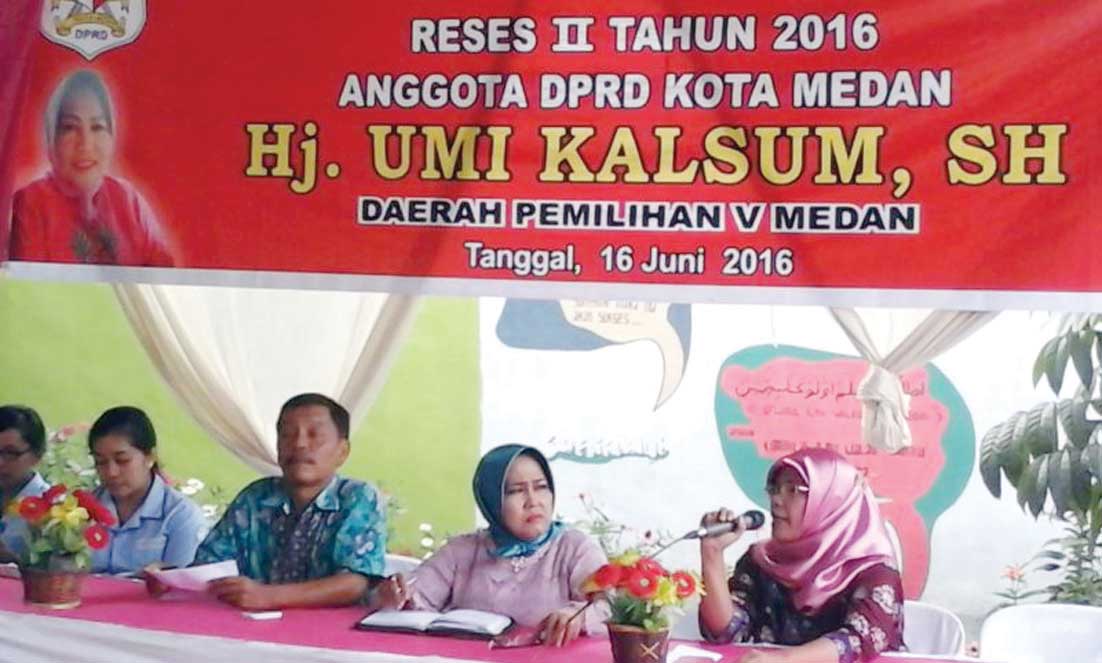 Umi Kalsum Reses di Medan Labuhan Serap Aspirasi Warga