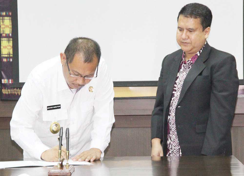 Akhyar Serahkan LK ke BPK Perwakilan Sumut