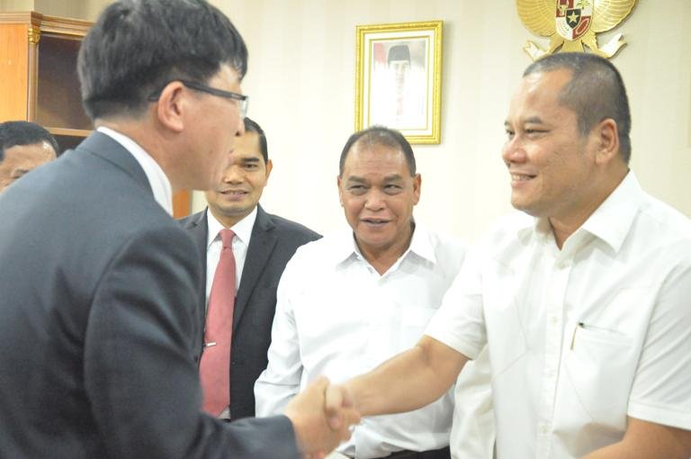 Fraksi Golkar DPRD Medan Peduli Nasib Rakyat dan Kenyamanan Beribadah