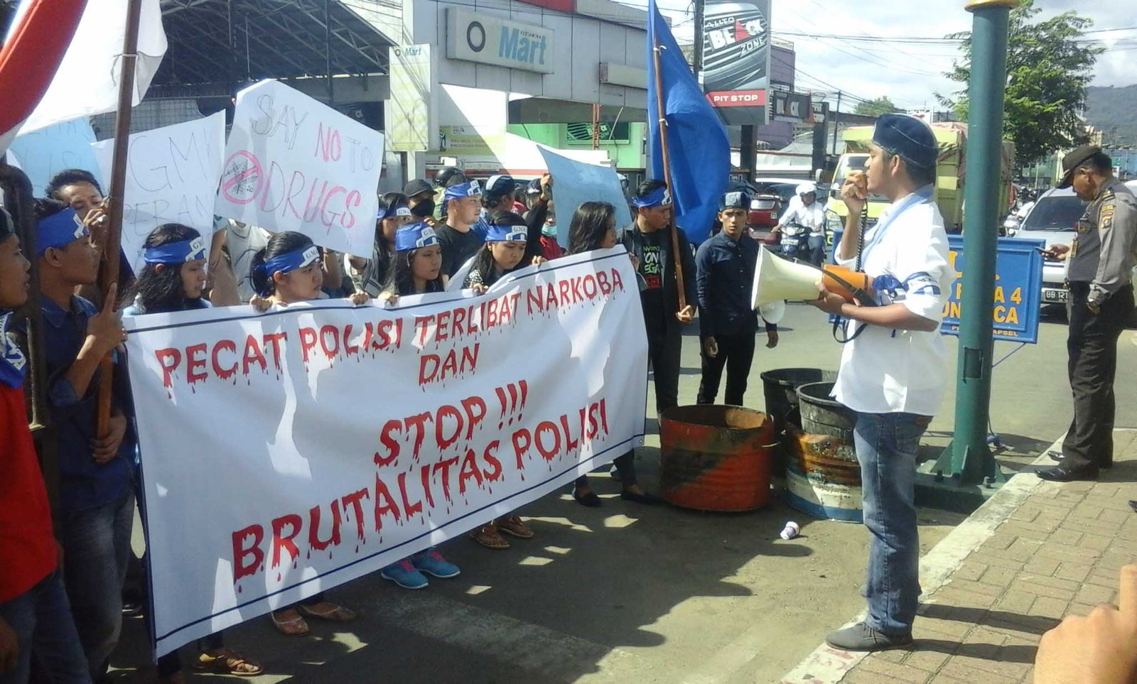 5 Oknum Polisi Ditangkap GMKI Seruduk Polres Tapsel