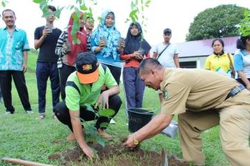 SMAN 6 Diusulkan Raih Adiwiyata Mandiri  Pelestarian Lingkungan Sekolah Perlu Inovasi