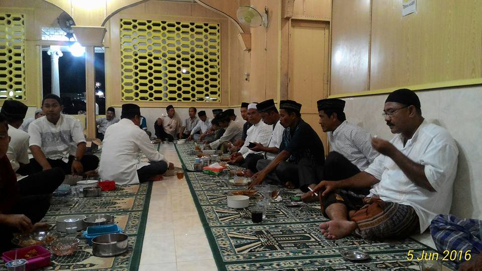 Ustads Se - Kota Langsa Siraman Rohani di Darul Hikmah