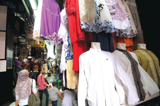 Jelang Dua Pekan Ramadhan, Permintaan Pasar Masih Sepi