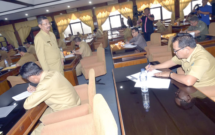 Gubsu Harus Perhatikan Keseimbangan Pejabat Pemprovsu