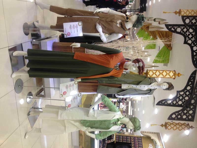 Tema Spring Summer Untuk Lengkapi Busana Lebaran