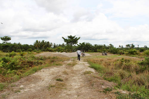 PT Bilah Platindo Hibahkan Lahan Pertapakan SMP Negeri NEGERI LAMA