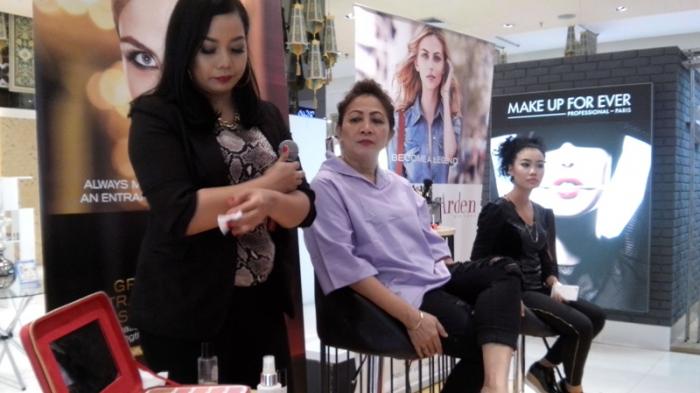 Elizabeth Arden,  Luncurkan Grand Entrance Mascara