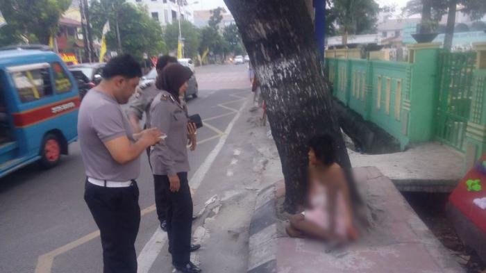 Bayi Wanita Kurang Waras Lahir di Halte Akan Diserahkan ke Dinsos