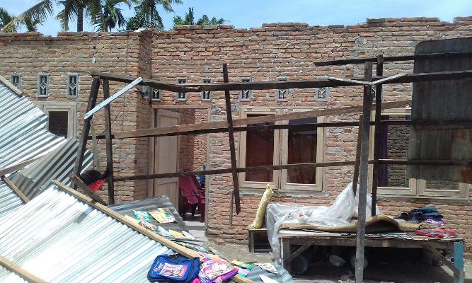 Hujan Deras dan Angin Kencang Hantam Sergai,  181  Rumah Rusak dan Padi Siap Panen Tumbang