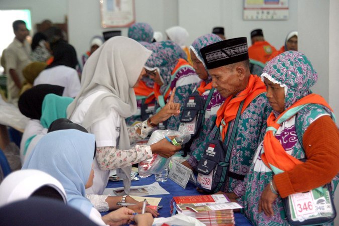 Udara Panas, Kaki Calhaj Melepuh