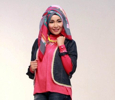 Soraya Larasati  Rahasia Mengurus Anak