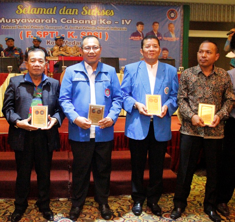Wakil Walikota Medan Buka Muscab IV Federasi Serikat Pekerja Tranportasi Indonesia